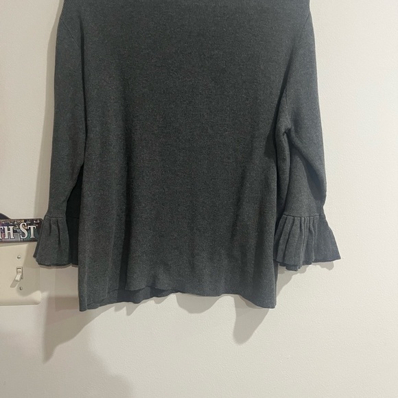 Lauren Hansen women gray sweater size M - Picture 2 of 6
